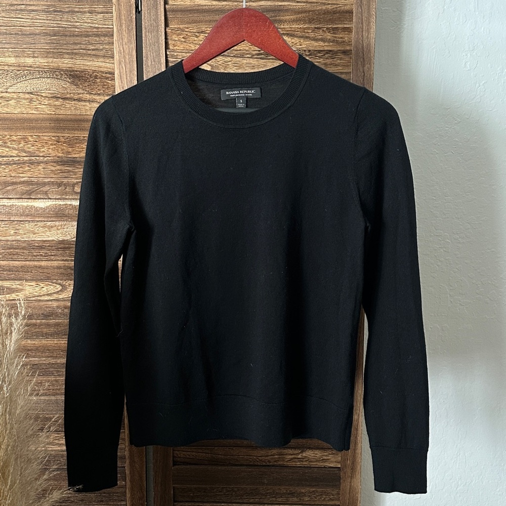 Banana republic 100% merino wool sweater